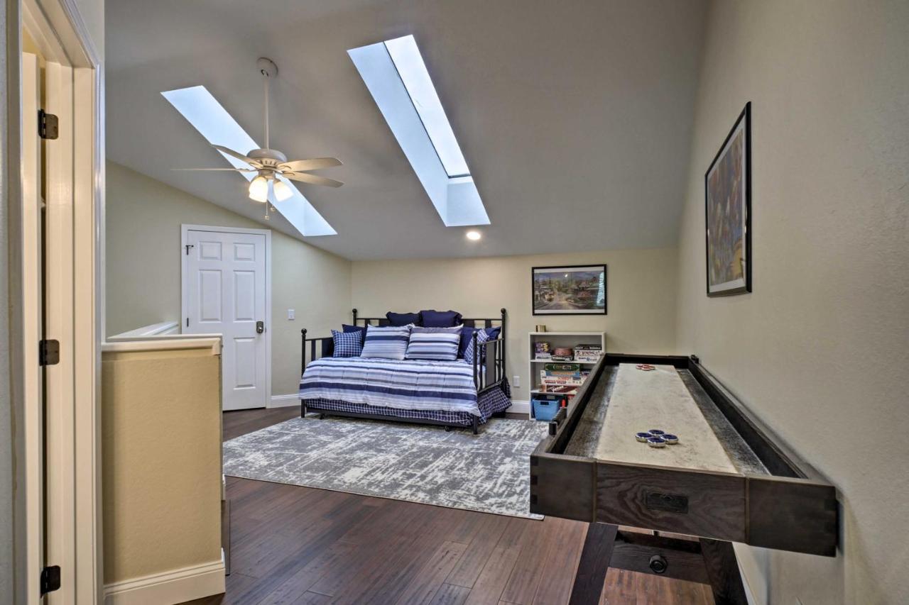 Branson Condo With Pool Access, Walk To Fishing Exteriör bild